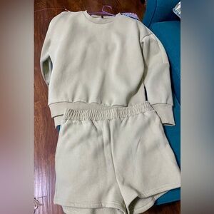 Cozy sage Sweatshirt and Sweatpants Set